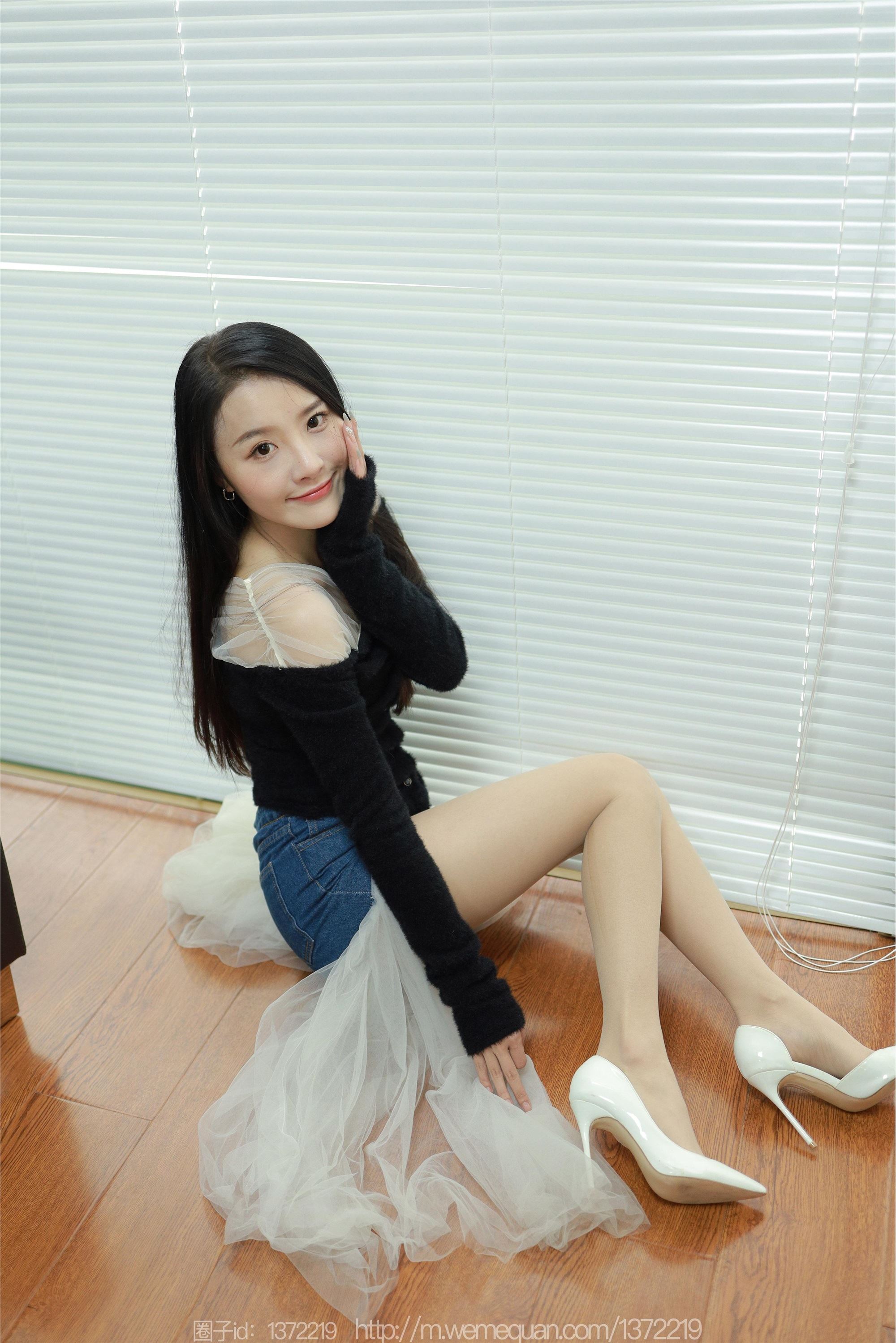 IESS异思趣向  2023.03.13 丝享家 1389 婉萍《偶遇单身狗》